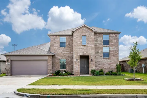 832 Alexandria Lane