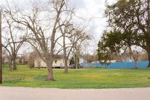 204 3rd Street