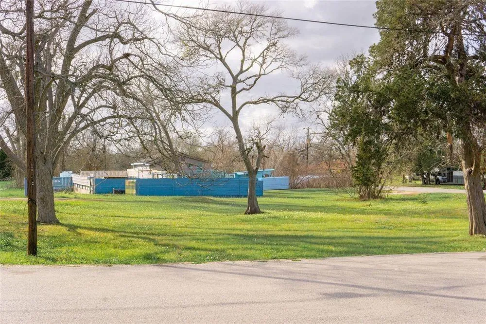 204 3rd Street Rosenberg, TX 77471