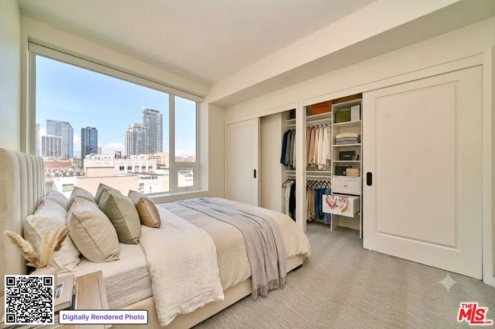 1050 S Grand Avenue #1008 Los Angeles, CA 90015