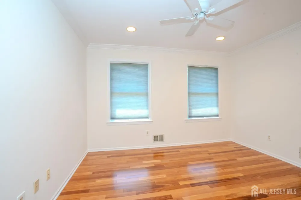 32 W Kincaid Drive West Windsor, NJ 08550