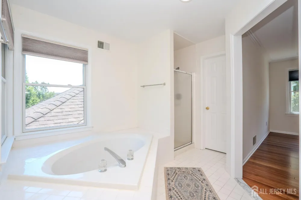 32 W Kincaid Drive West Windsor, NJ 08550