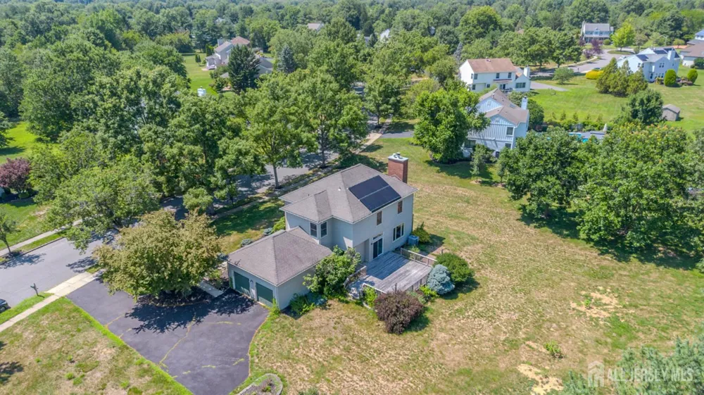 32 W Kincaid Drive West Windsor, NJ 08550