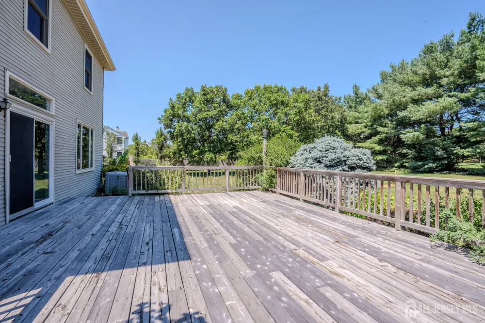 32 W Kincaid Drive West Windsor, NJ 08550