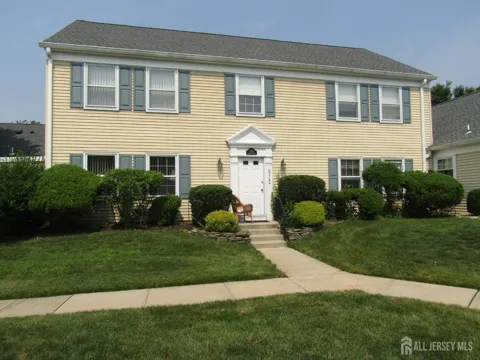 572 Westport Lane