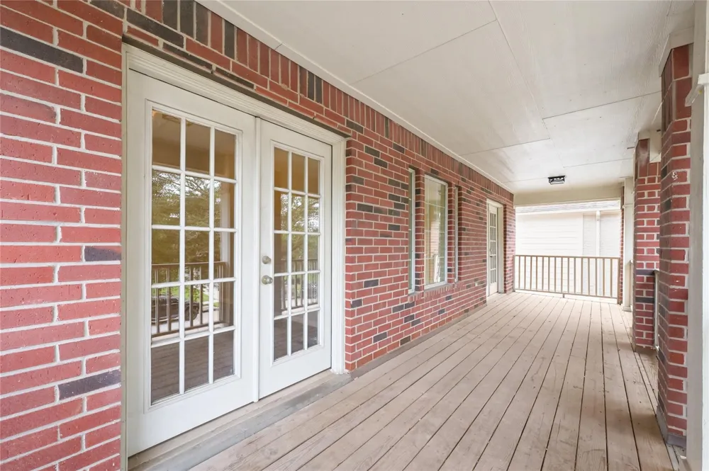 15306 Bramshaw Glen Court Houston, TX 77049