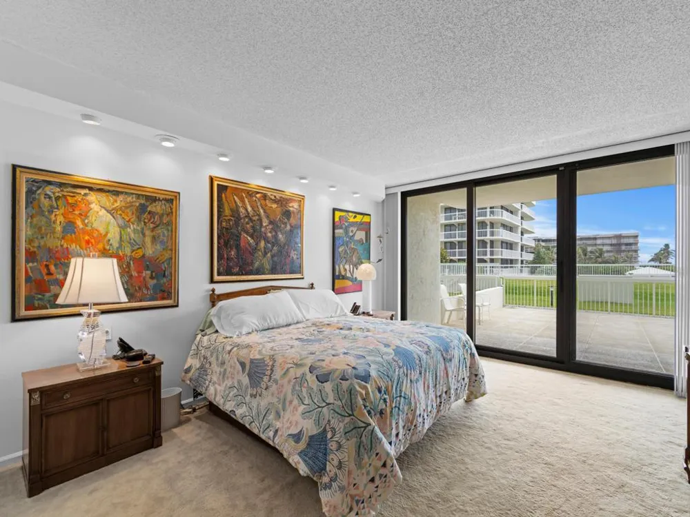 3300 S Ocean Boulevard #103s Palm Beach, FL 33480