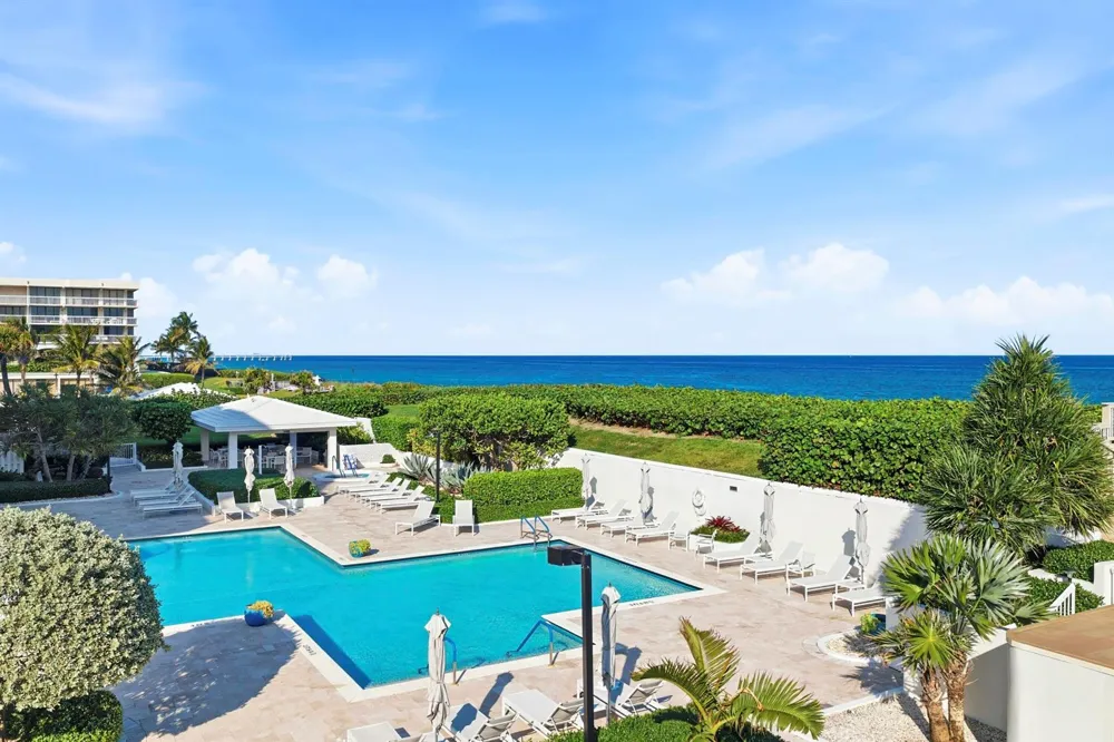 3300 S Ocean Boulevard #103s Palm Beach, FL 33480