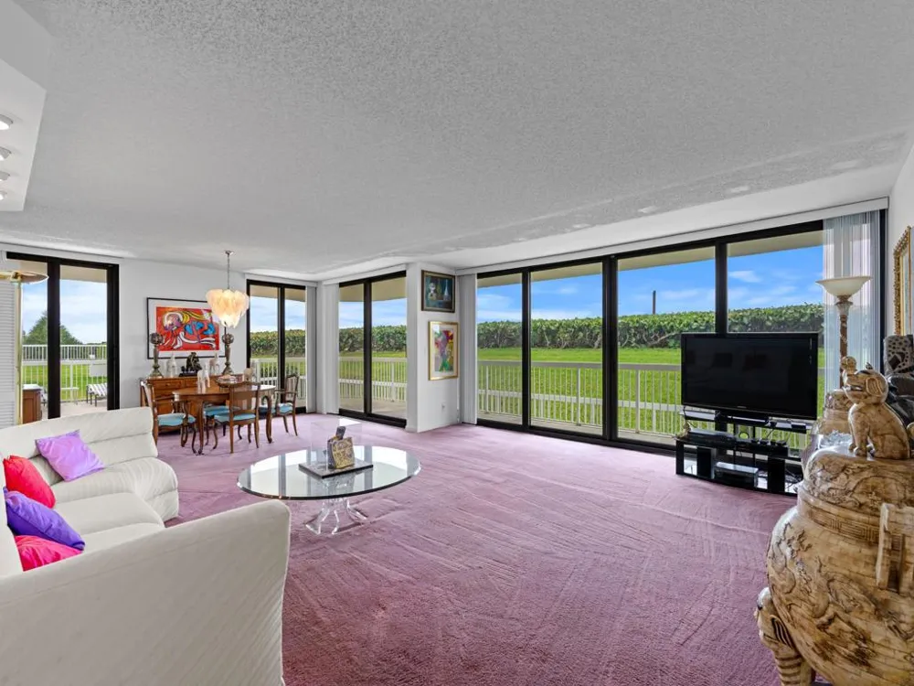 3300 S Ocean Boulevard #103s Palm Beach, FL 33480