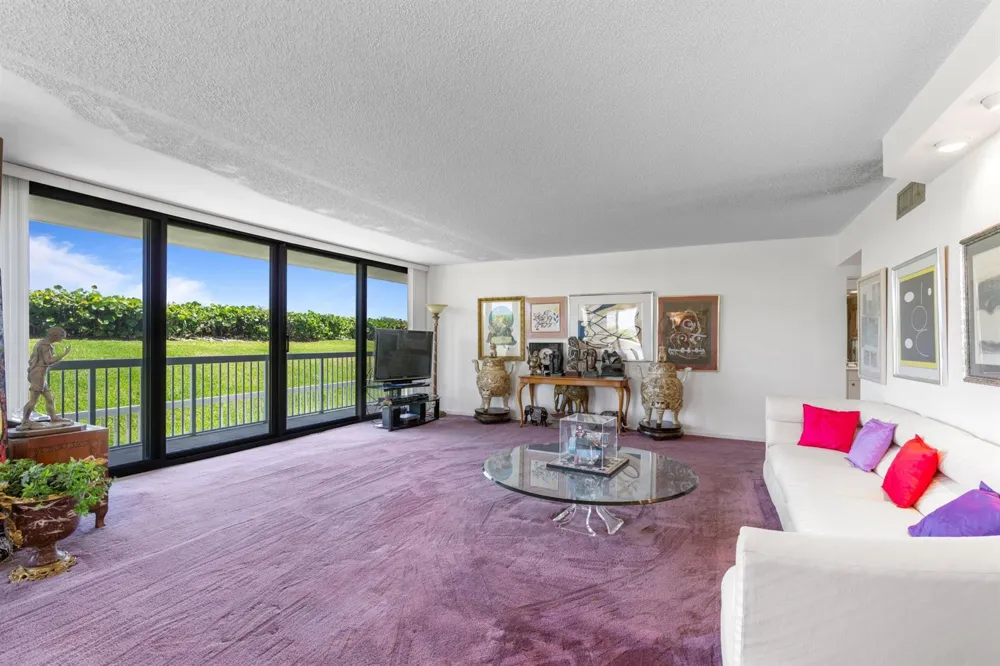 3300 S Ocean Boulevard #103s Palm Beach, FL 33480