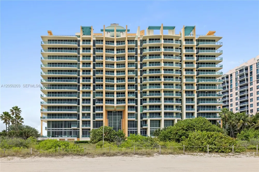 1455 Ocean Dr #1009 Miami Beach, FL 33139