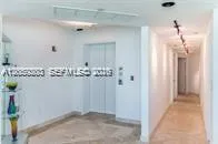 1455 Ocean Dr #1009 Miami Beach, FL 33139