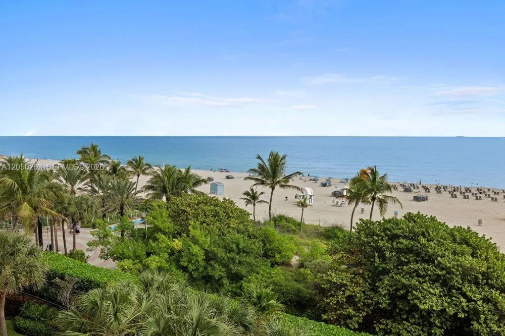 1455 Ocean Dr #1009 Miami Beach, FL 33139