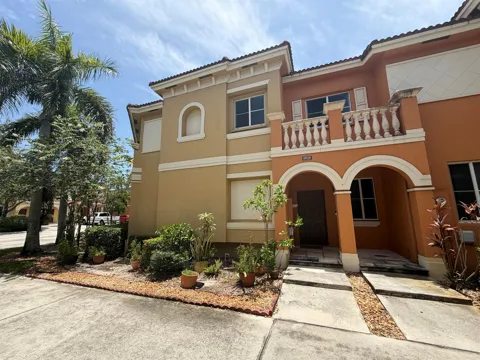 8928 SW 18TH STREET