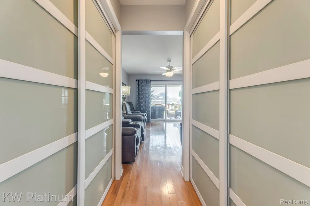 819 E Pointe Port Huron City, MI 48060