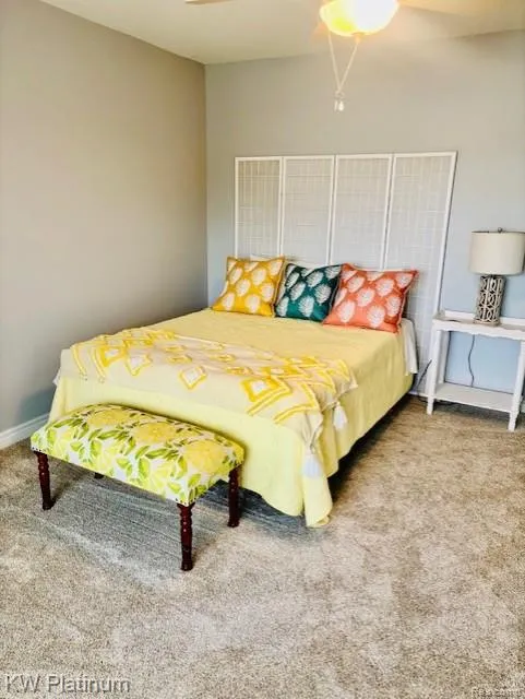 819 E Pointe Port Huron City, MI 48060