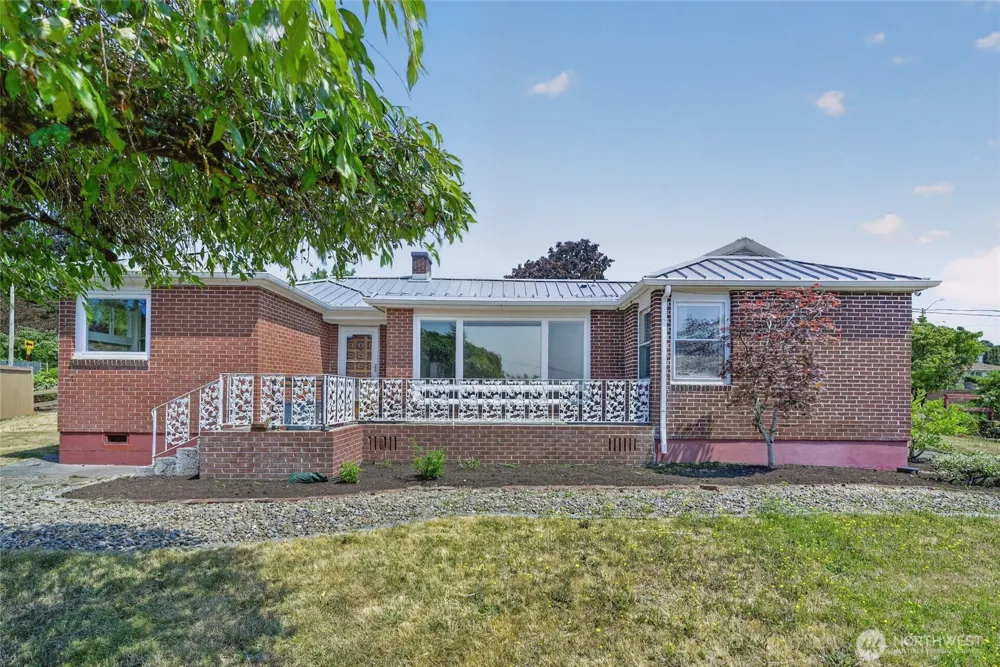 6805 SE Middle Way Vancouver, WA 98664