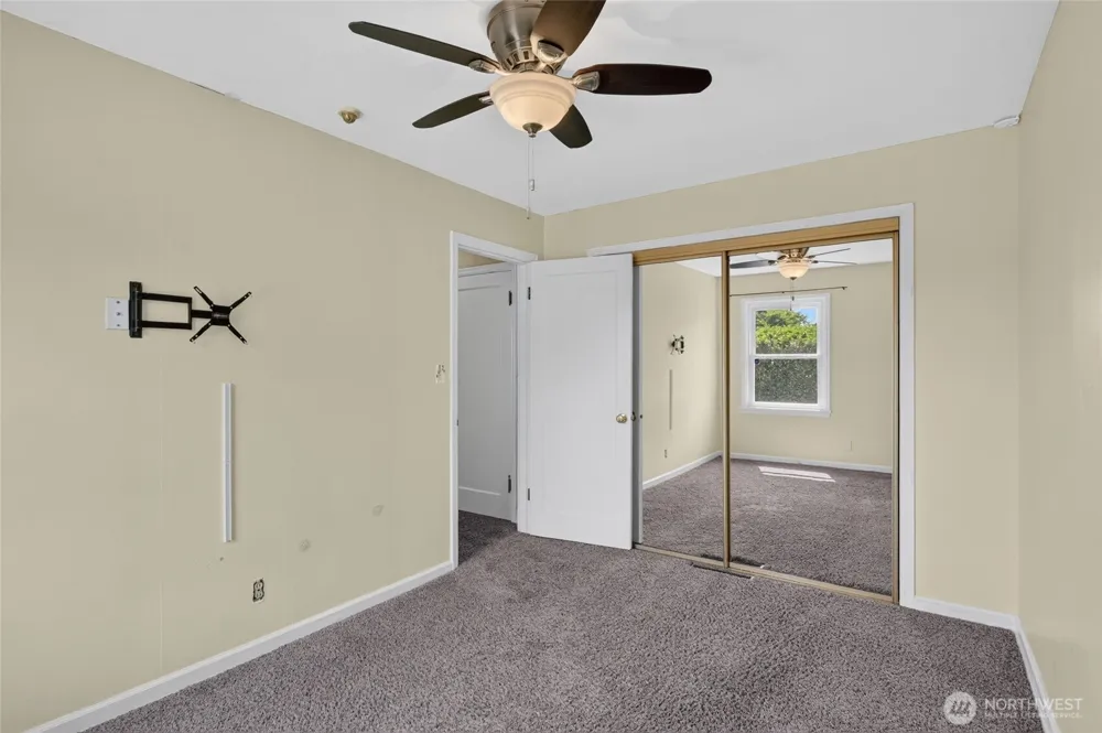6805 SE Middle Way Vancouver, WA 98664