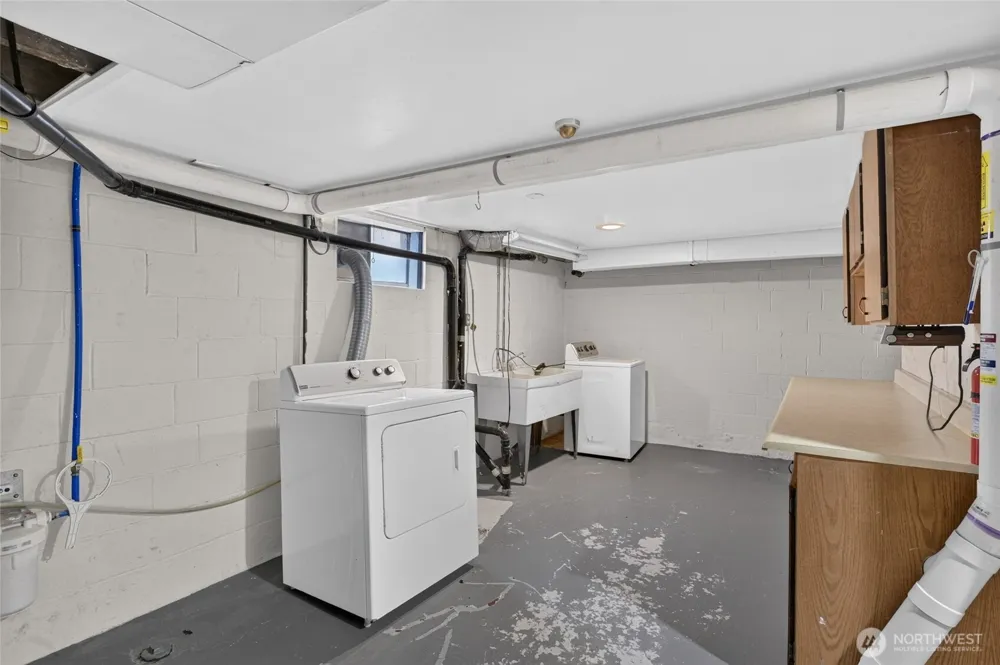 6805 SE Middle Way Vancouver, WA 98664