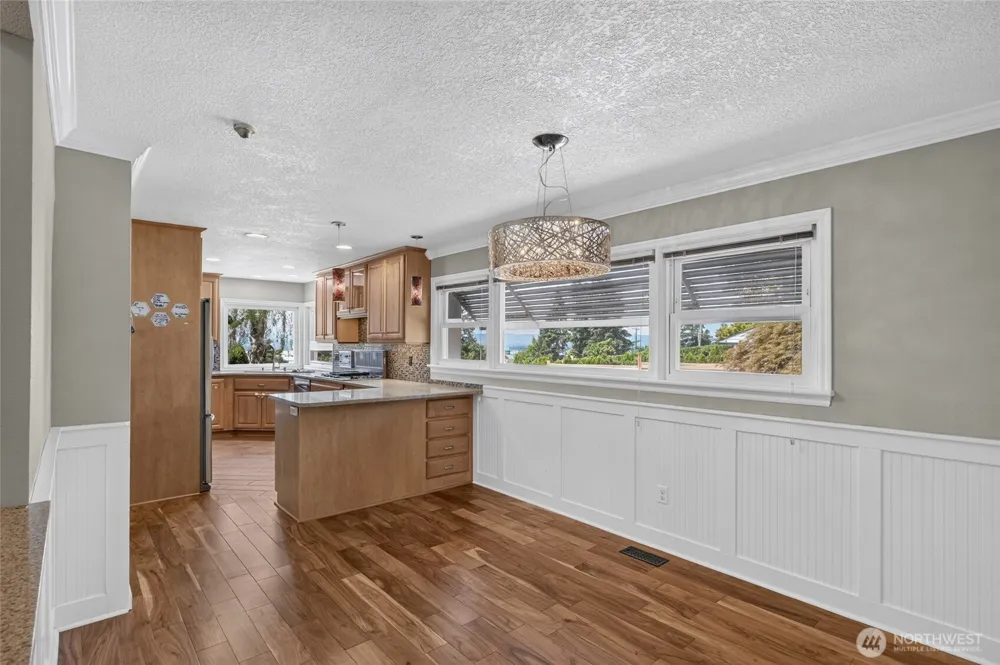 6805 SE Middle Way Vancouver, WA 98664