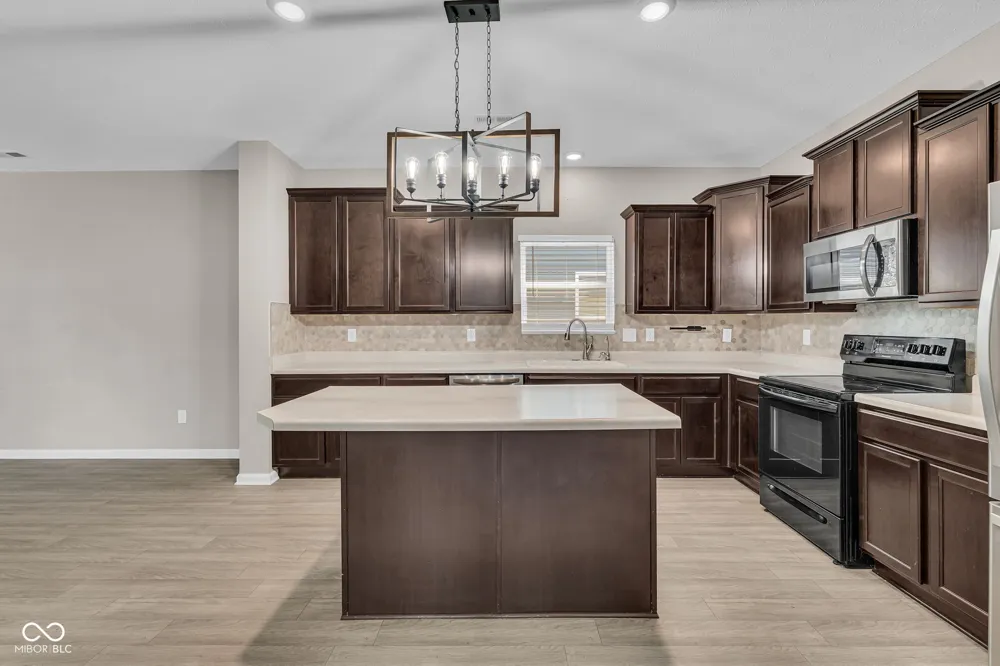 1703 Danielle Road Lebanon, IN 46052