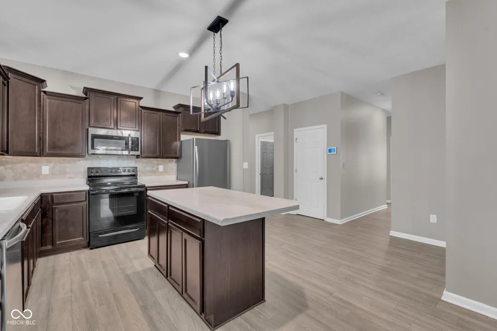 1703 Danielle Road Lebanon, IN 46052