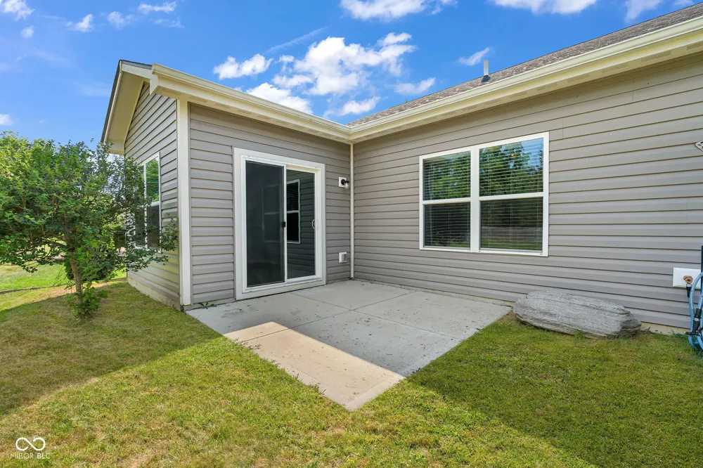 1703 Danielle Road Lebanon, IN 46052