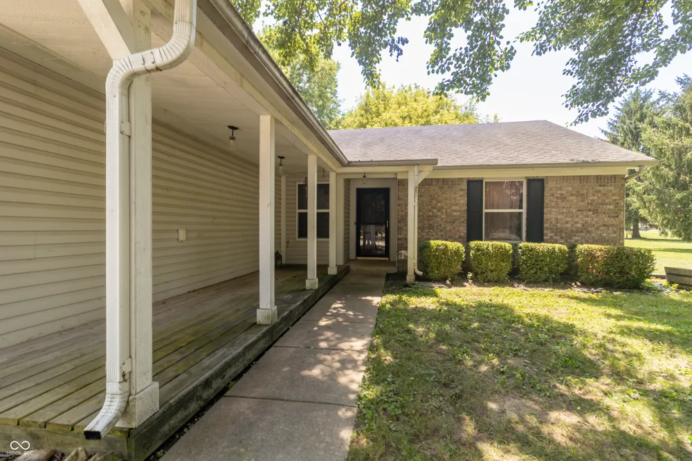 101 Canterbury Road Pendleton, IN 46064