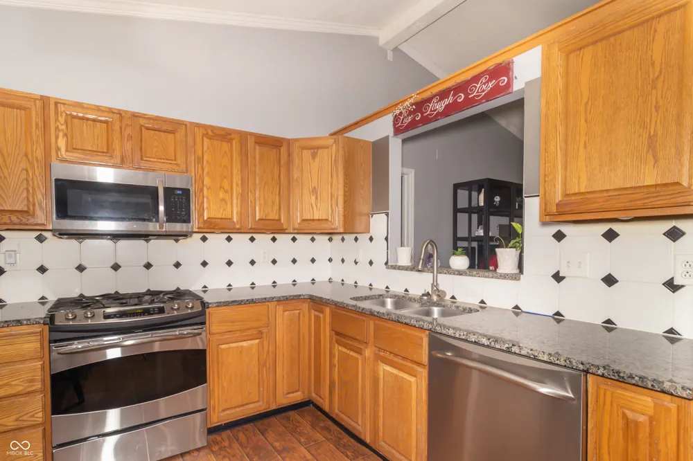 101 Canterbury Road Pendleton, IN 46064