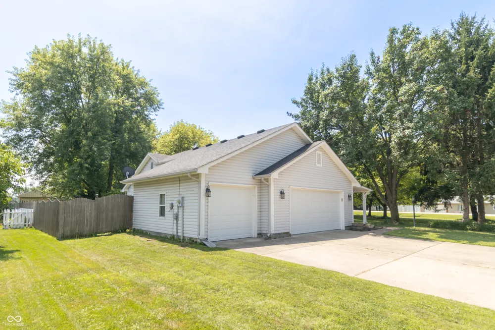 101 Canterbury Road Pendleton, IN 46064