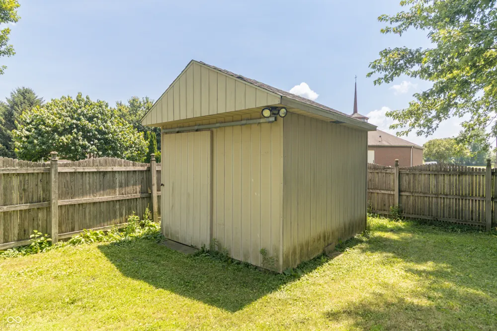 101 Canterbury Road Pendleton, IN 46064