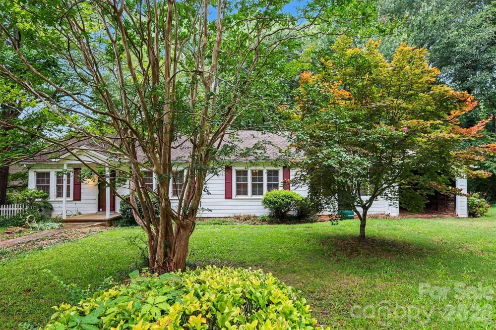 515 Hill Street Dallas, NC 28034