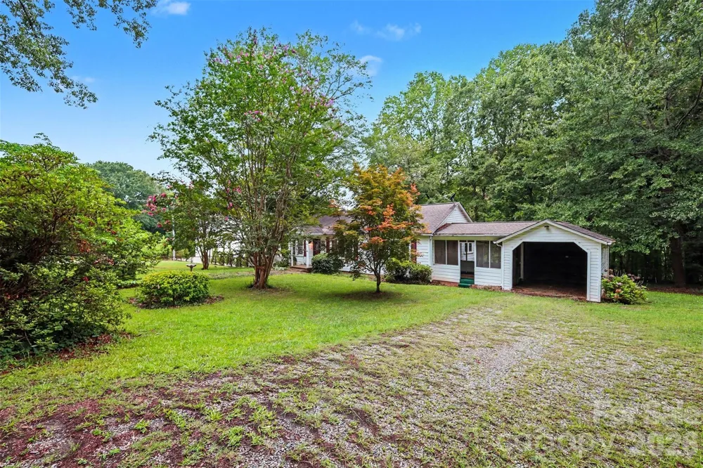 515 Hill Street Dallas, NC 28034