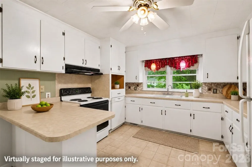 515 Hill Street Dallas, NC 28034