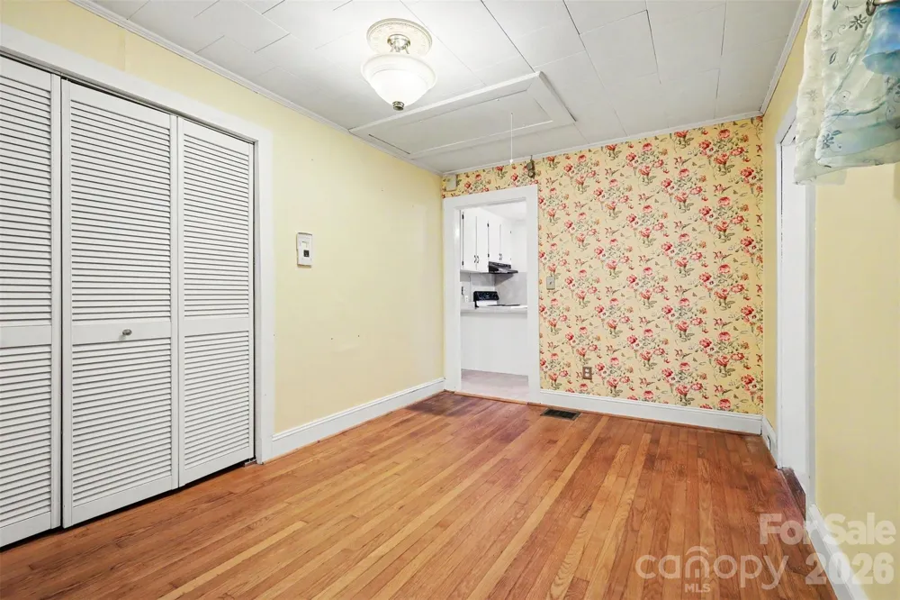 515 Hill Street Dallas, NC 28034