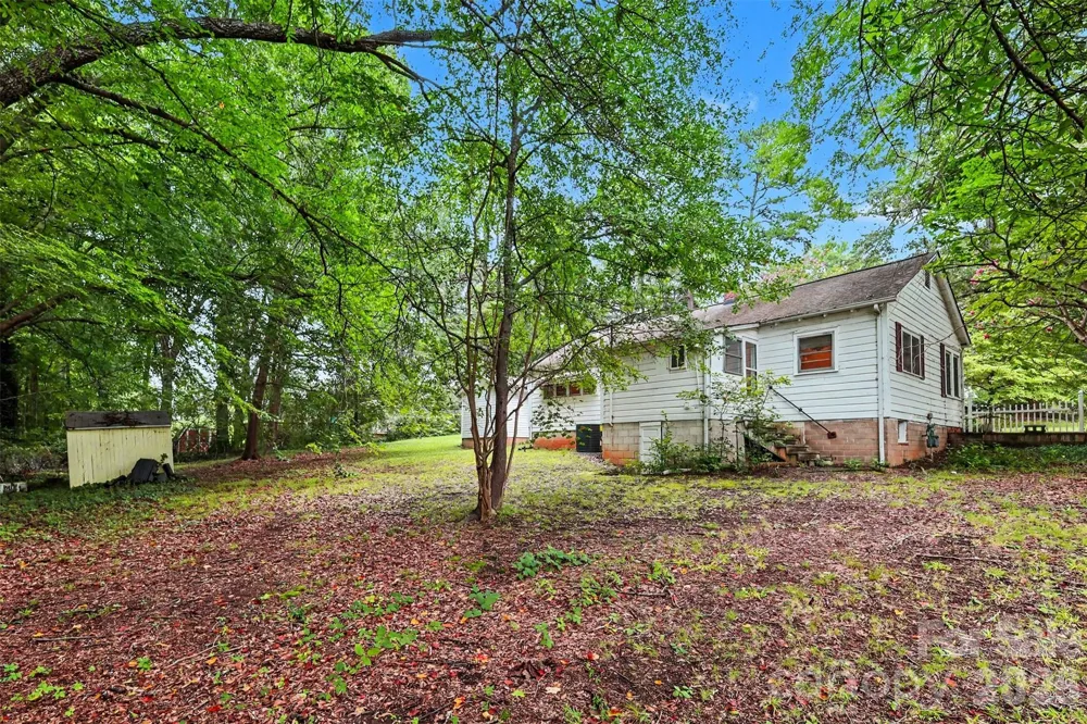 515 Hill Street Dallas, NC 28034