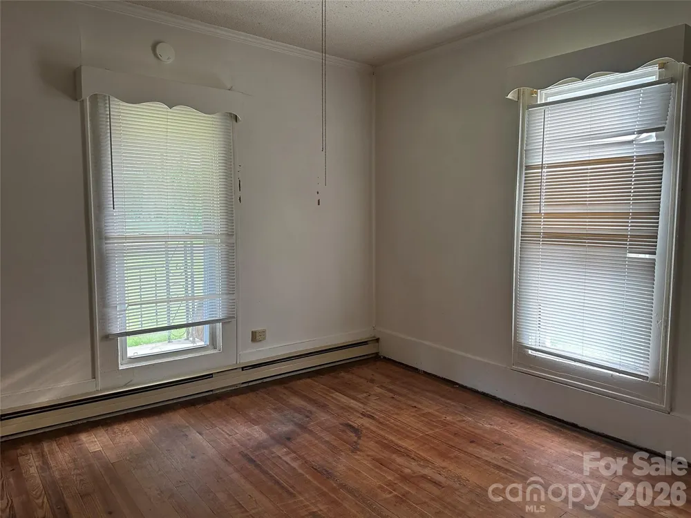 175 Grove Street Cooleemee, NC 27014