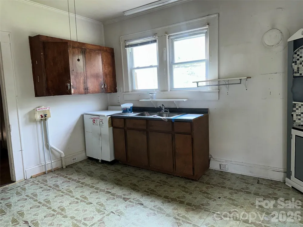 175 Grove Street Cooleemee, NC 27014