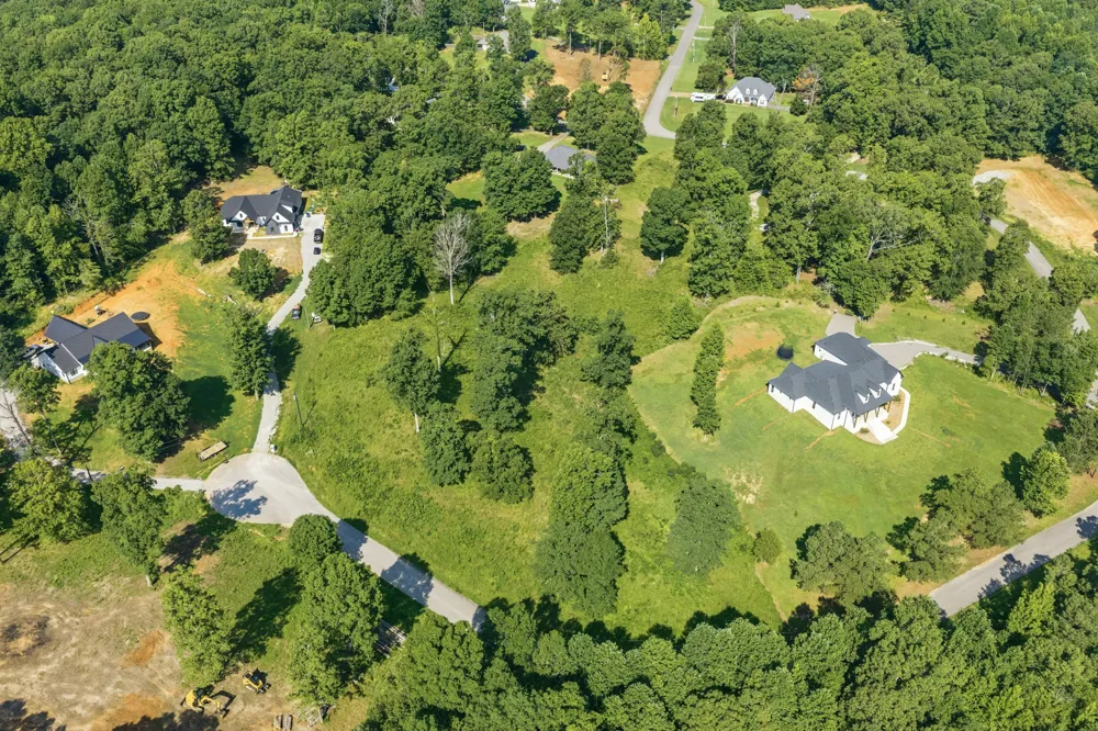 0 Oak pointe Dr Lexington, TN 38351