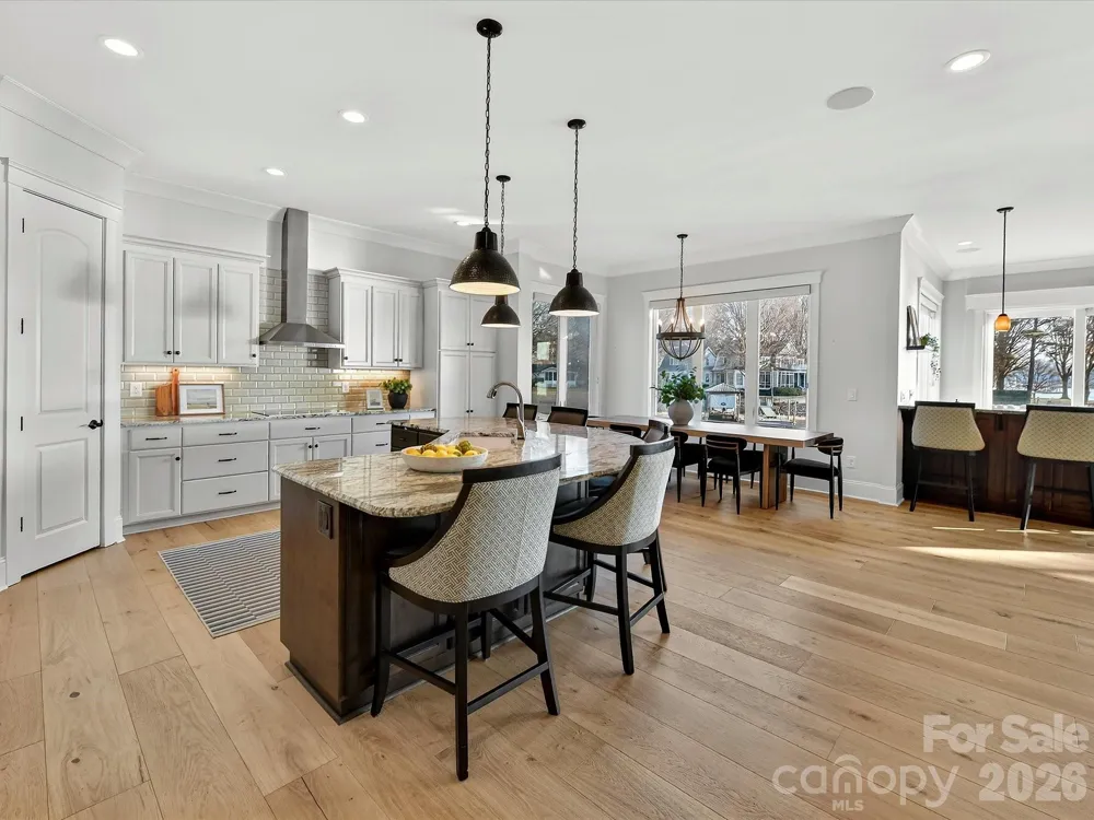 18014 Whispering Oaks Drive Cornelius, NC 28031