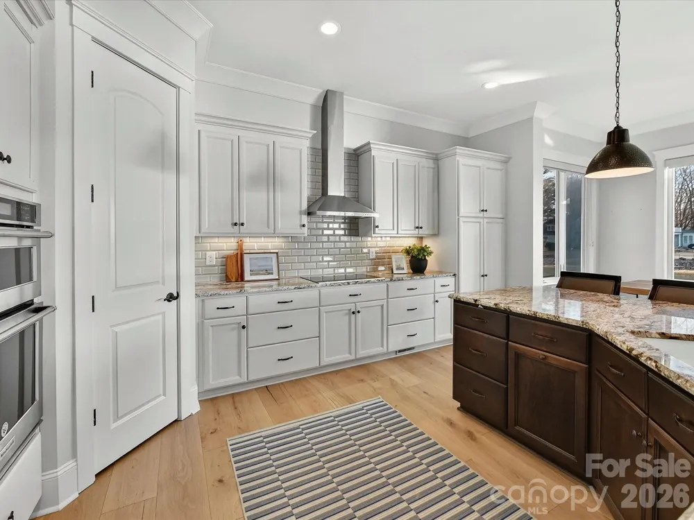 18014 Whispering Oaks Drive Cornelius, NC 28031