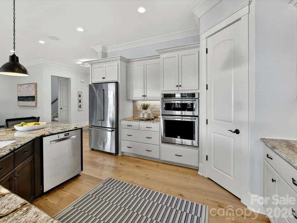 18014 Whispering Oaks Drive Cornelius, NC 28031