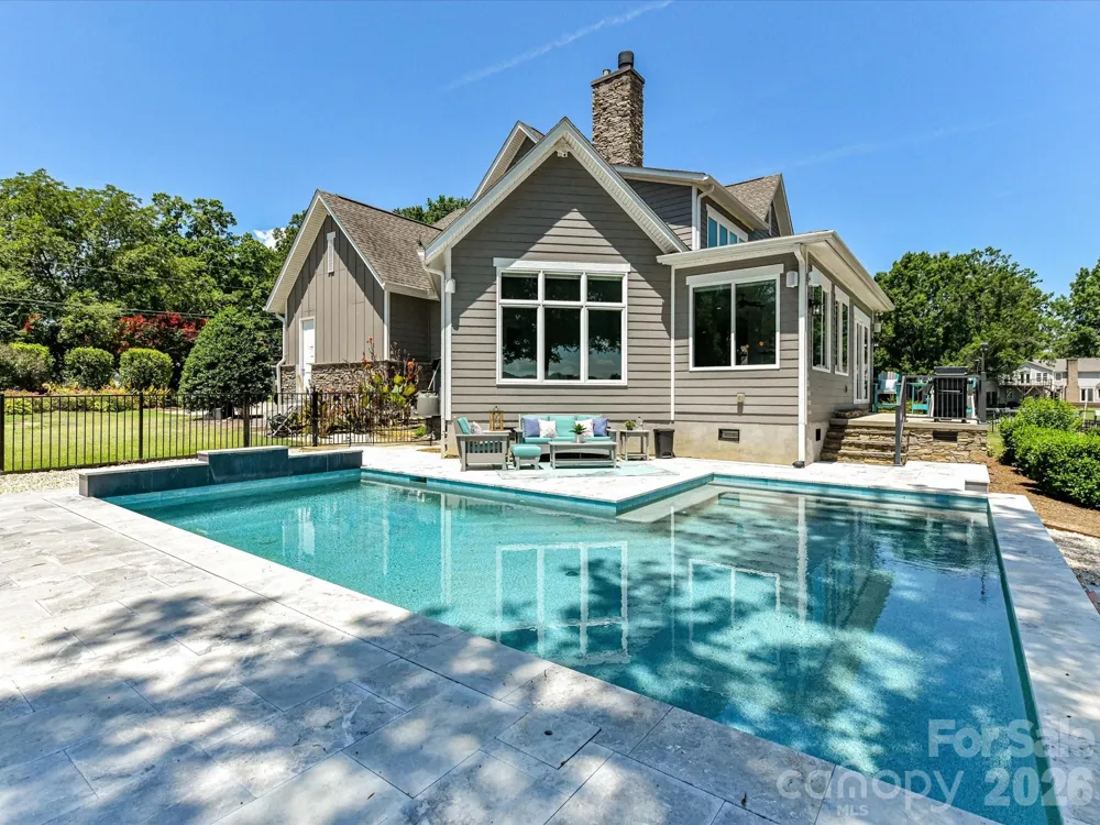 18014 Whispering Oaks Drive Cornelius, NC 28031