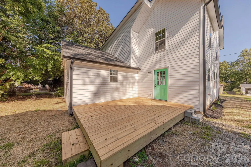 214 E Washington Avenue Bessemer City, NC 28016