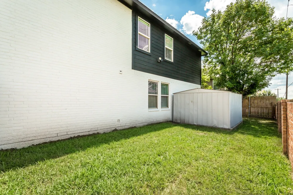 3615 Rio Blanco Drive Dallas, TX 75227