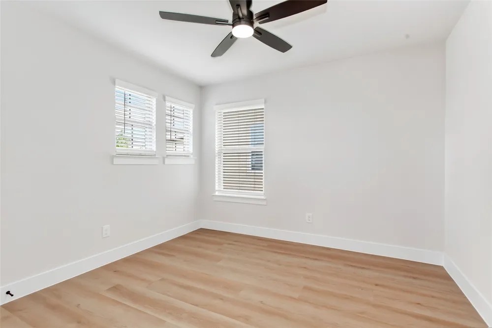 3615 Rio Blanco Drive Dallas, TX 75227