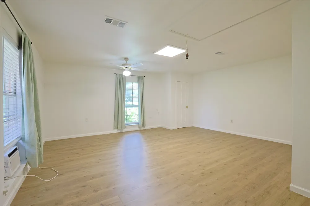 2550 W Lucas Road Lucas, TX 75002