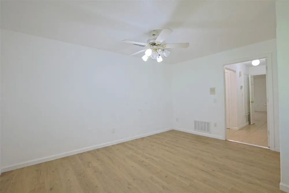 2550 W Lucas Road Lucas, TX 75002