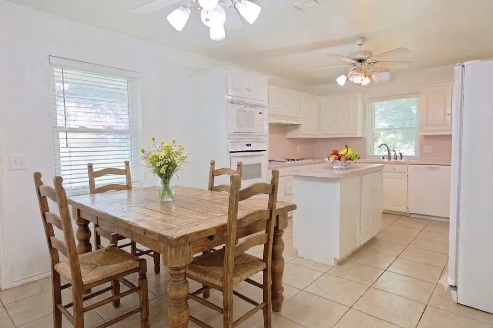 2550 W Lucas Road Lucas, TX 75002
