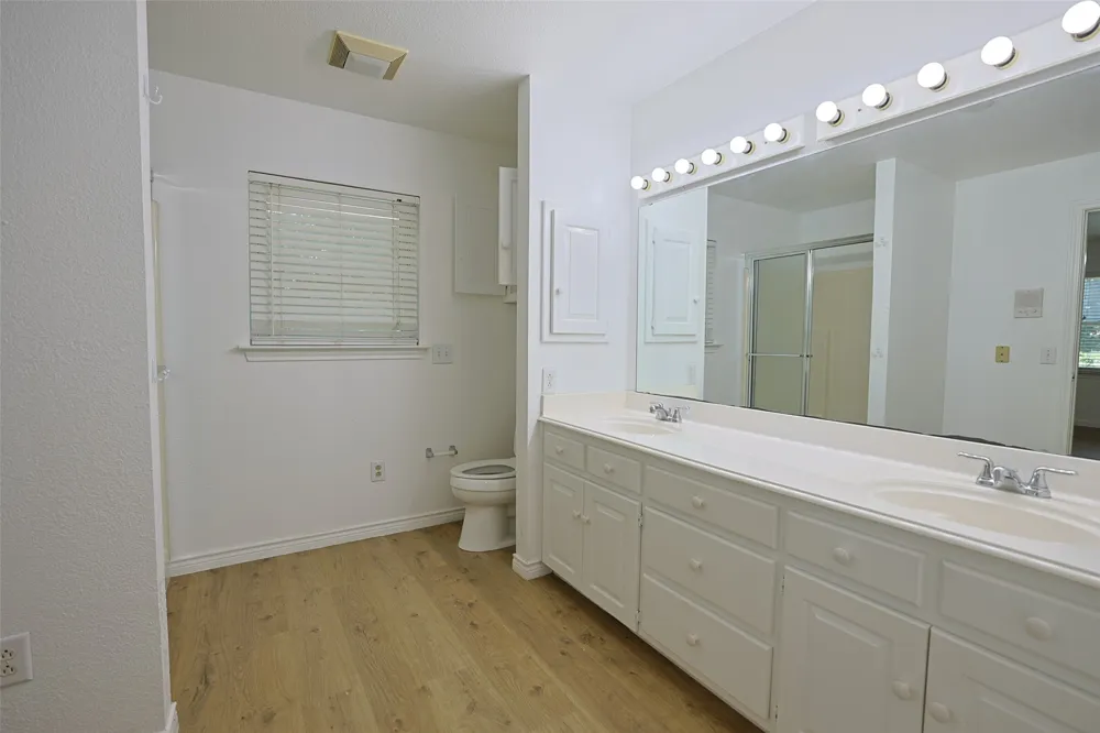 2550 W Lucas Road Lucas, TX 75002